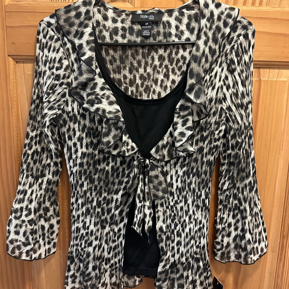 Style & Co. Black and White Animal Print Chiffon Top w/built in cami